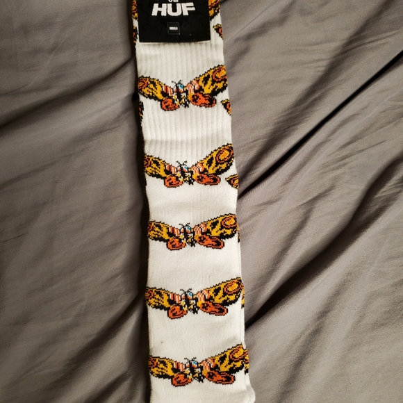 Godzilla x huf socks super rare - Picture 2 of 2